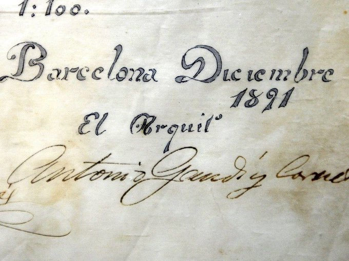 Firma planols gaudí